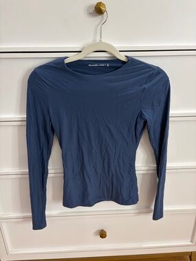 Abercrombie & Fitch Long-Sleeve Crew Neck Top - Slate Blue